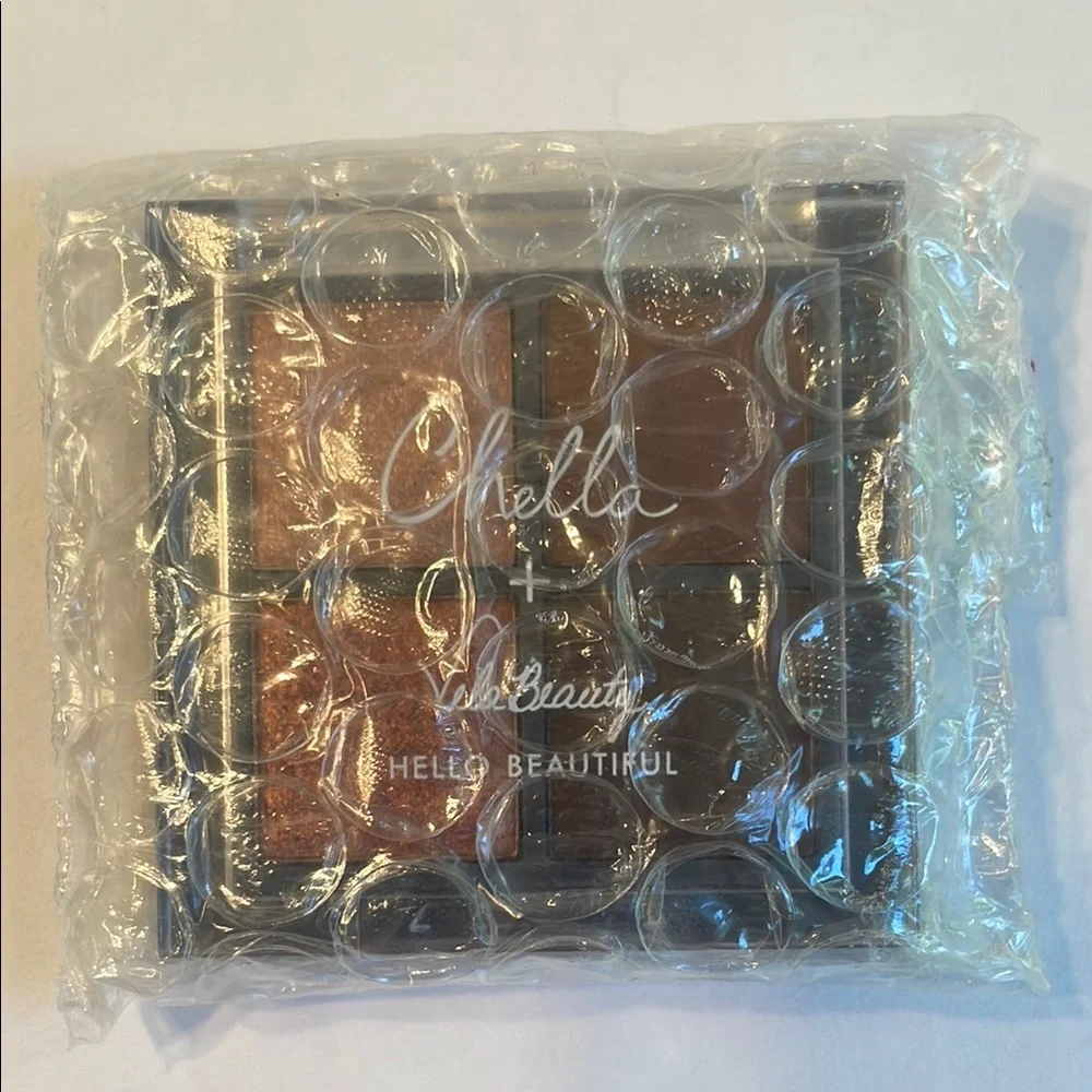 mini chella + velabeauty blushing rose eyeshadow palette